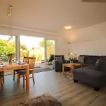 Kampweg 15 בית נופש