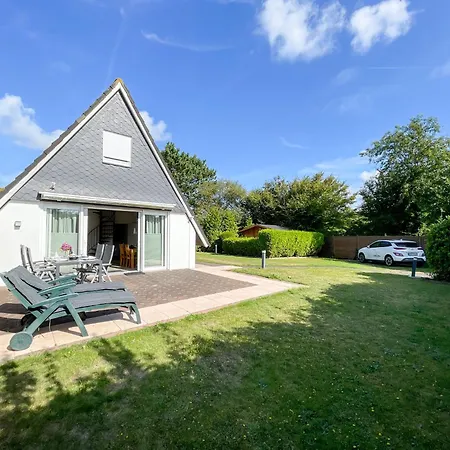 Holiday home Kampweg 15 *